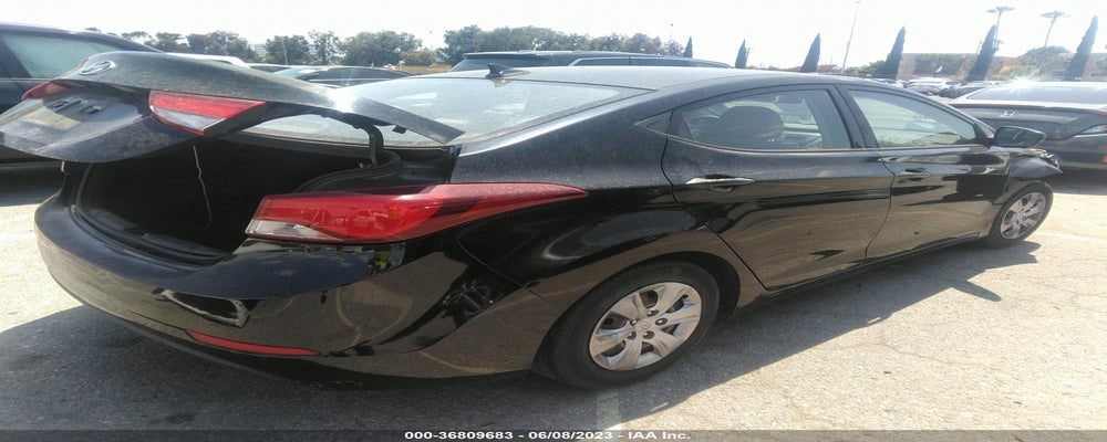 KMHDH4AE8GU475308 2016 HYUNDAI ELANTRA photo no. 4