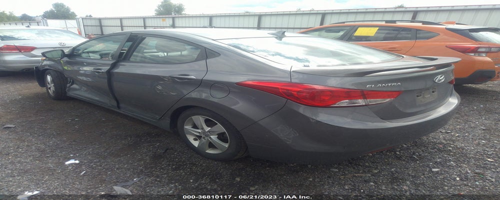 5NPDH4AE3DH376910 2013 HYUNDAI ELANTRA photo no. 3
