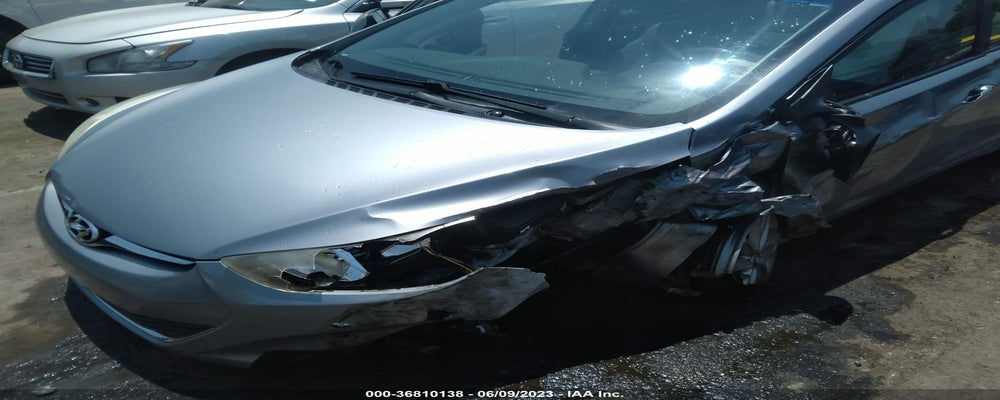 5NPDH4AEXFH633595 2015 HYUNDAI ELANTRA photo no. 6