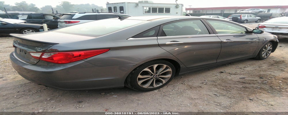 5NPEC4AB1DH600152 2013 HYUNDAI SONATA photo no. 4
