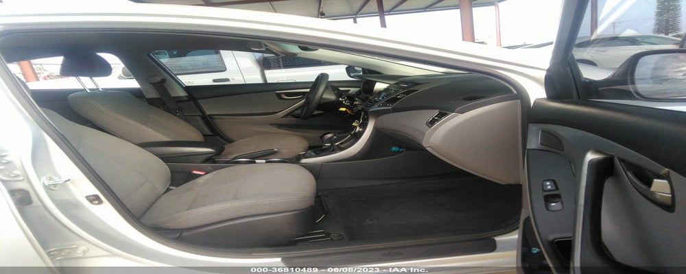 KMHDH4AE7GU543016 2016 HYUNDAI ELANTRA photo no. 5