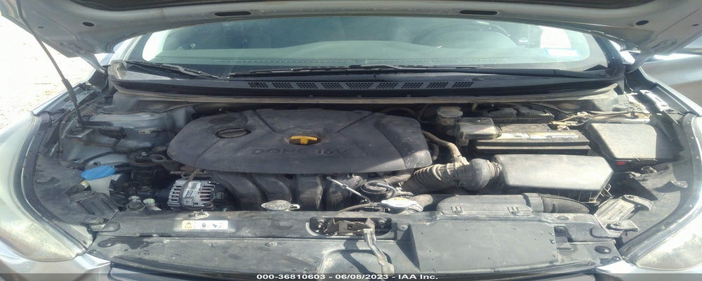 5NPDH4AE6GH659757 2016 HYUNDAI ELANTRA photo no. 10
