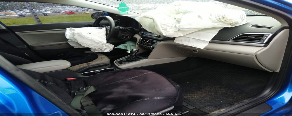 KMHD74LF3HU397305 2017 HYUNDAI ELANTRA photo no. 5
