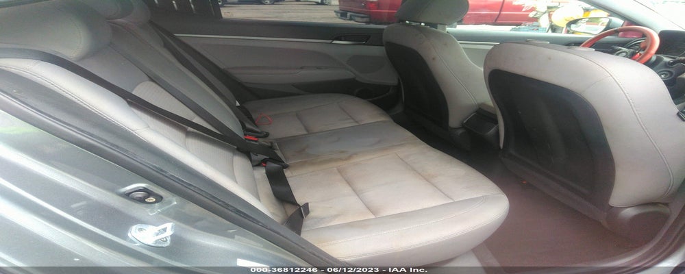 KMHD74LF4HU095120 2017 HYUNDAI ELANTRA photo no. 8