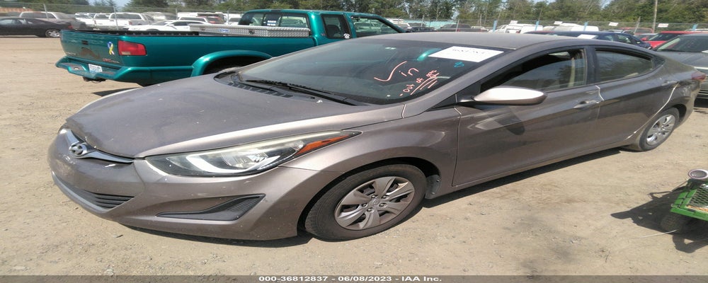 5NPDH4AE2GH702765 2016 HYUNDAI ELANTRA photo no. 2