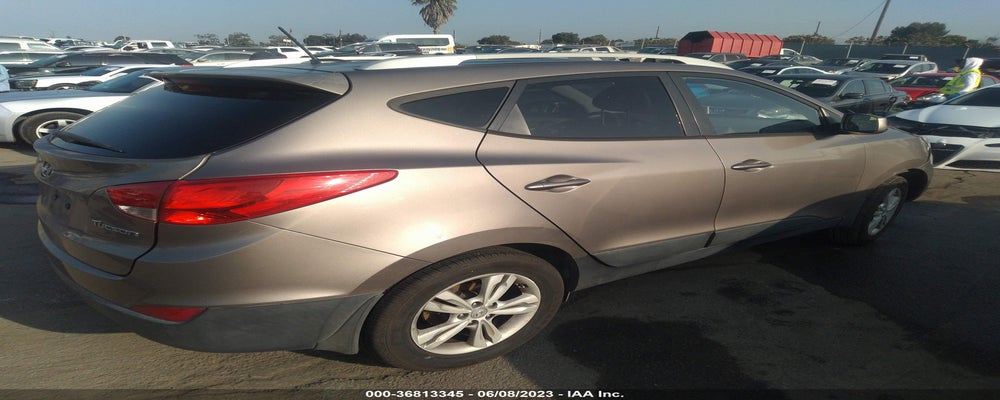 KM8JU3AC9BU160081 2011 HYUNDAI TUCSON photo no. 4