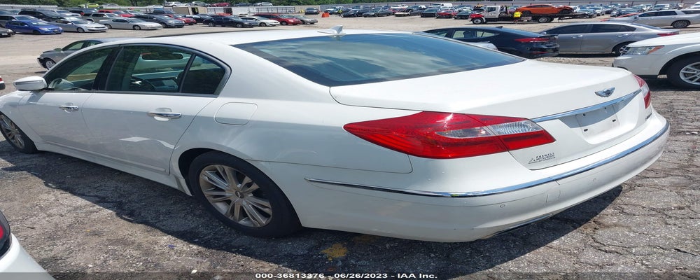 KMHGC4DD4CU176181 2012 HYUNDAI GENESIS photo no. 3