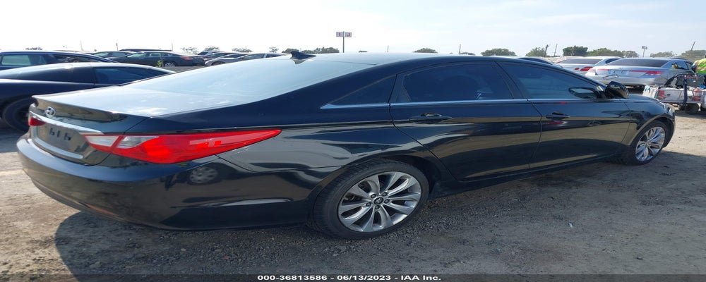 5NPEB4AC9BH226690 2011 HYUNDAI SONATA photo no. 4