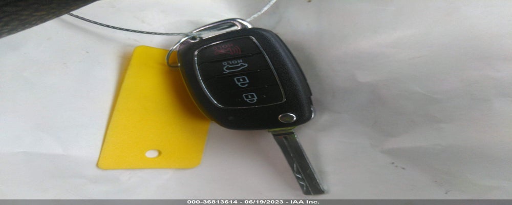 KM8J3CA4XJU695768 2018 HYUNDAI TUCSON photo no. 11