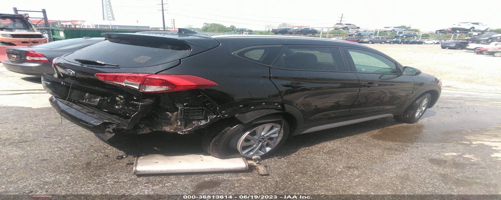 KM8J3CA4XJU695768 2018 HYUNDAI TUCSON photo no. 4