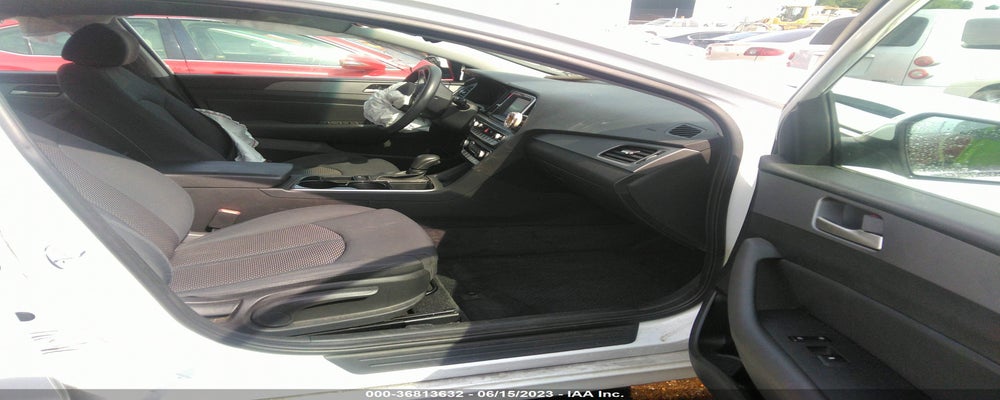 5NPE34AF7JH608688 2018 HYUNDAI SONATA photo no. 5
