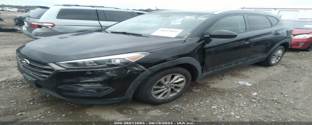 KM8J3CA44GU076740 2016 HYUNDAI TUCSON photo no. 2