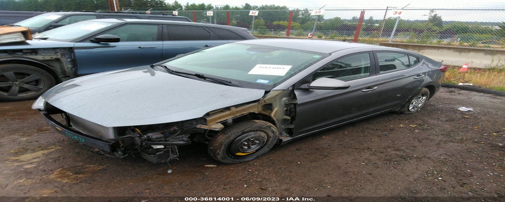 5NPD74LF3KH455435 2019 HYUNDAI ELANTRA photo no. 2