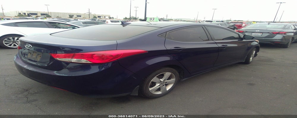 5NPDH4AE5DH418137 2013 HYUNDAI ELANTRA photo no. 4