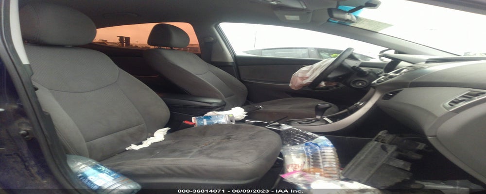5NPDH4AE5DH418137 2013 HYUNDAI ELANTRA photo no. 5