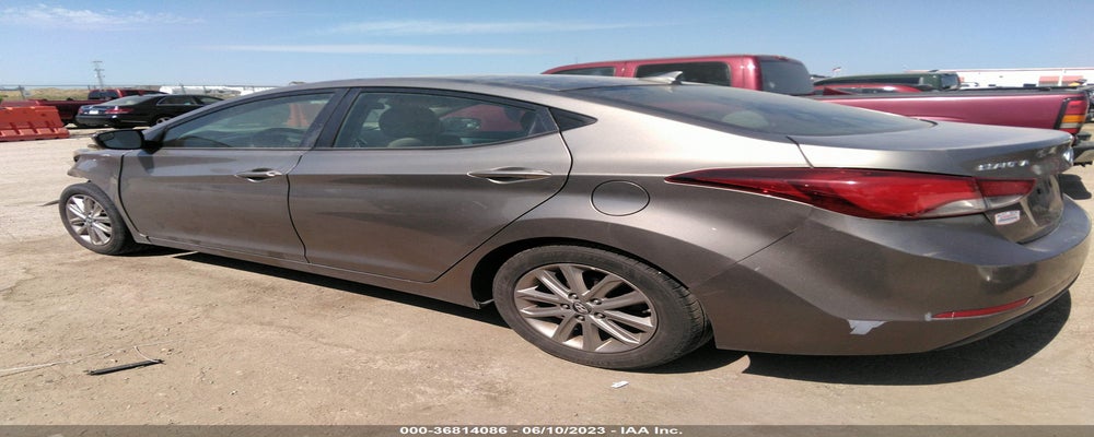 5NPDH4AE4FH643281 2015 HYUNDAI ELANTRA photo no. 3