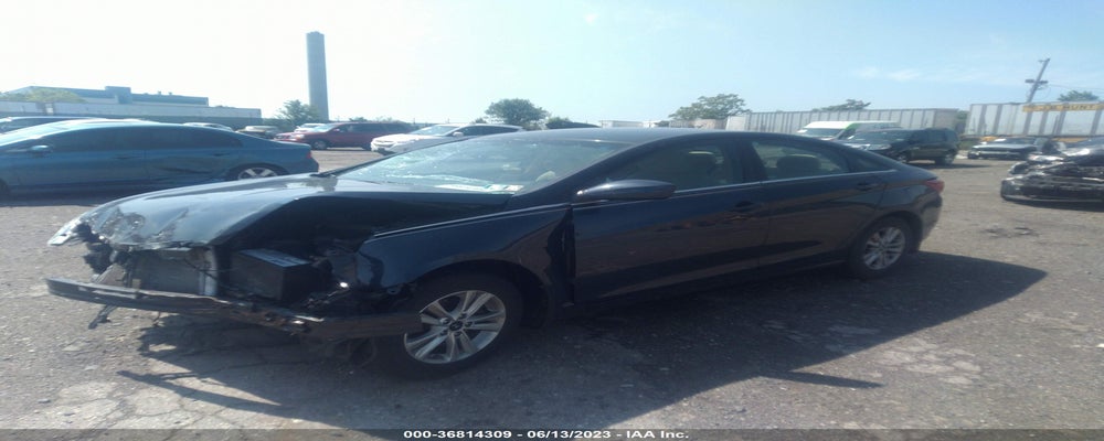 5NPEB4AC5DH579964 2013 HYUNDAI SONATA photo no. 2
