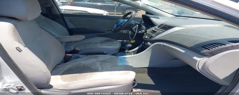 KMHCT4AE0HU193546 2017 HYUNDAI ACCENT photo no. 5