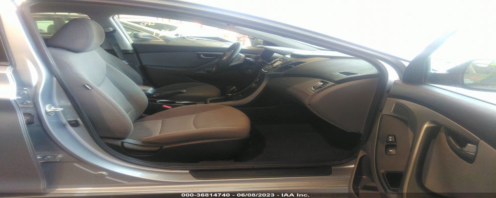 5NPDH4AE1GH679530 2016 HYUNDAI ELANTRA photo no. 5
