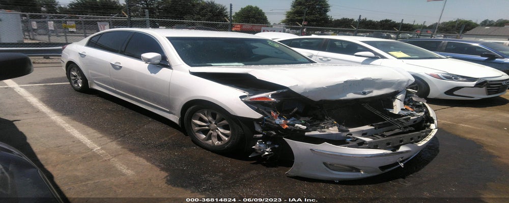 KMHGC4DD6CU203560 2012 HYUNDAI GENESIS photo no. 13