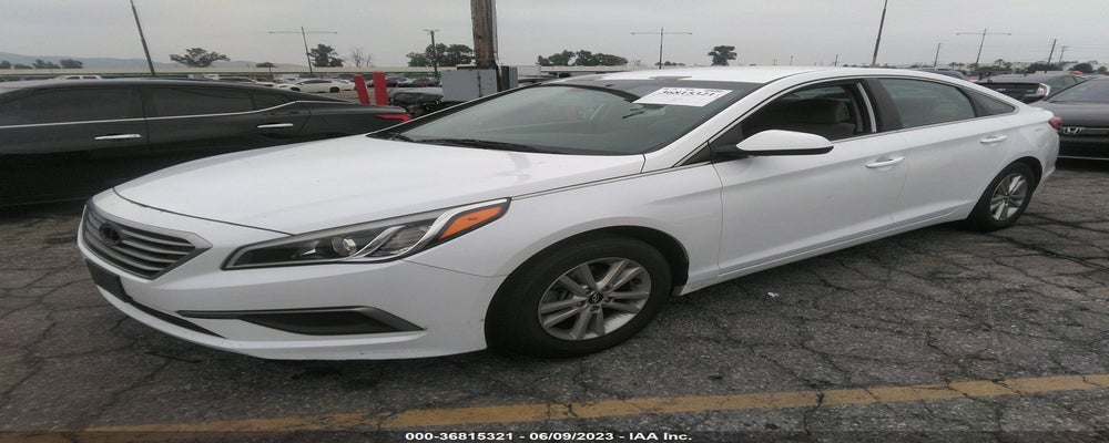 5NPE24AF2GH266417 2016 HYUNDAI SONATA photo no. 2