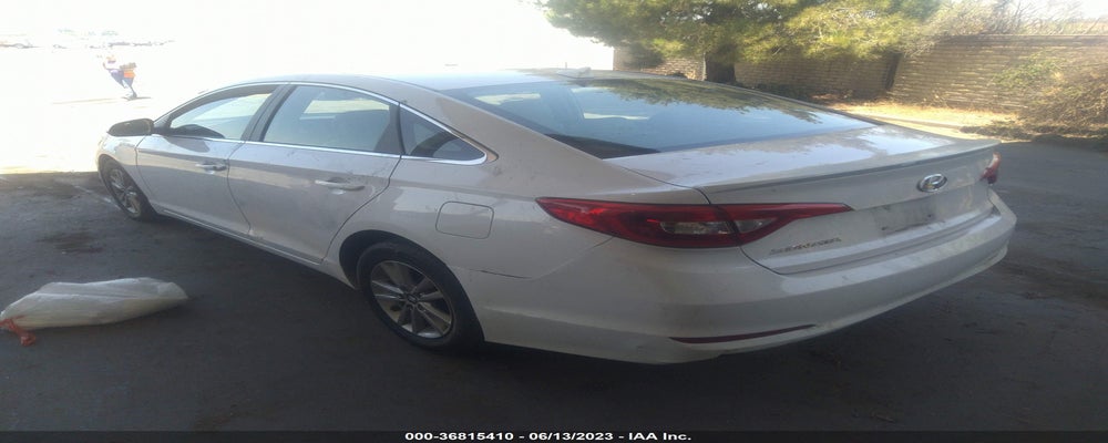 5NPE24AF9FH010550 2015 HYUNDAI SONATA photo no. 3