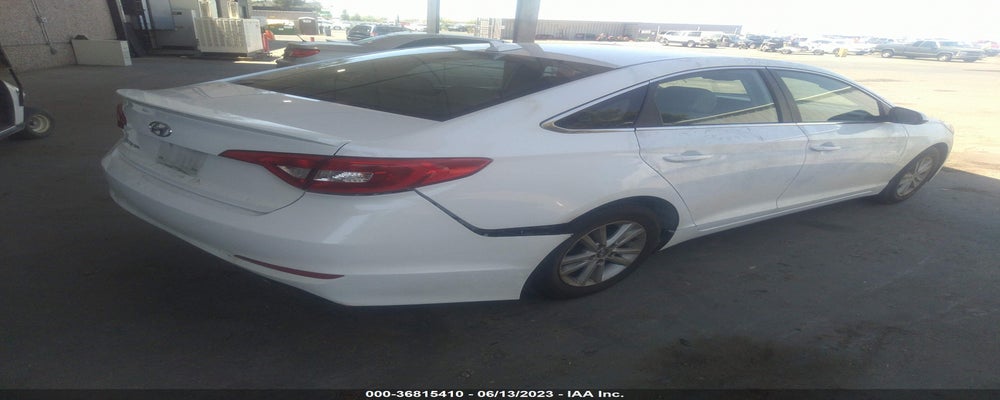 5NPE24AF9FH010550 2015 HYUNDAI SONATA photo no. 4