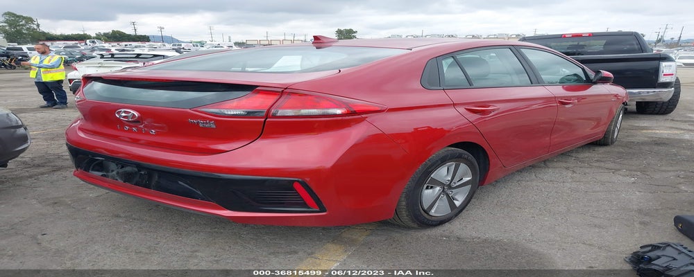 KMHC65LC8KU179636 2019 HYUNDAI IONIQ HYBRID photo no. 4