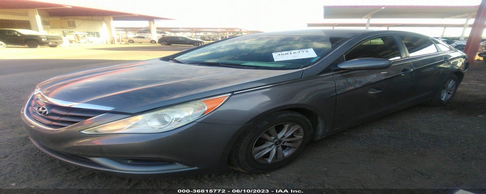 5NPEB4AC3DH728341 2013 HYUNDAI SONATA photo no. 2