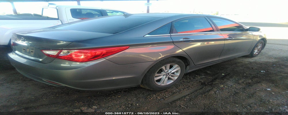 5NPEB4AC3DH728341 2013 HYUNDAI SONATA photo no. 4