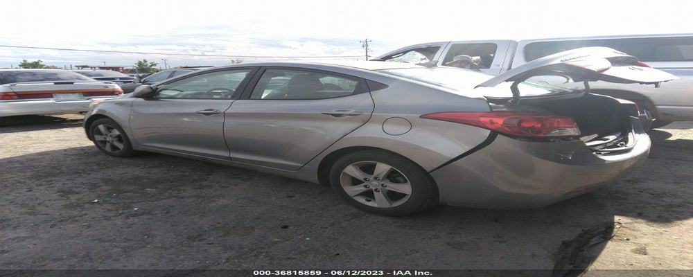 KMHDH4AE2DU568658 2013 HYUNDAI ELANTRA photo no. 3