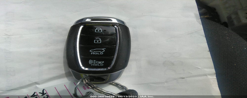 KM8K2CAA6JU087131 2018 HYUNDAI KONA photo no. 11