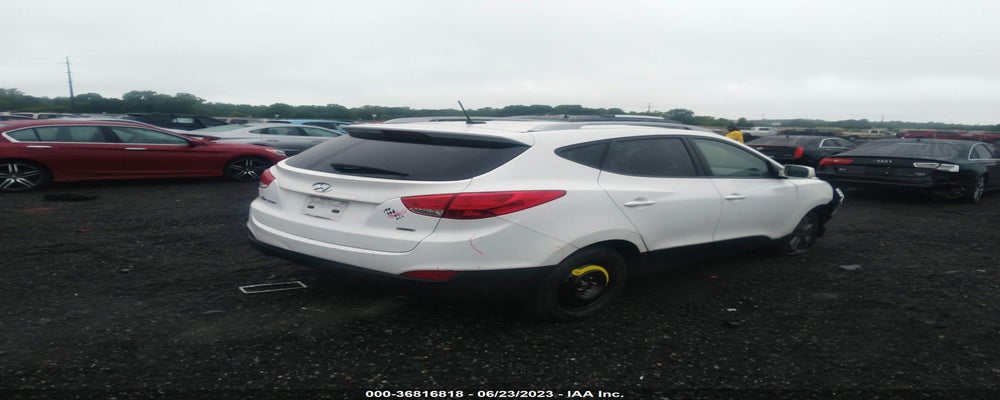 KM8JUCAG7FU975145 2015 HYUNDAI TUCSON photo no. 4