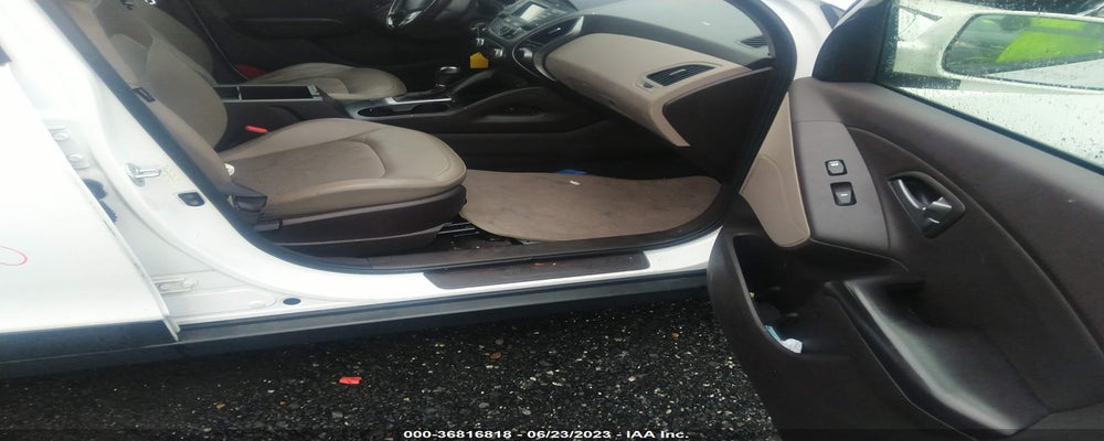 KM8JUCAG7FU975145 2015 HYUNDAI TUCSON photo no. 5