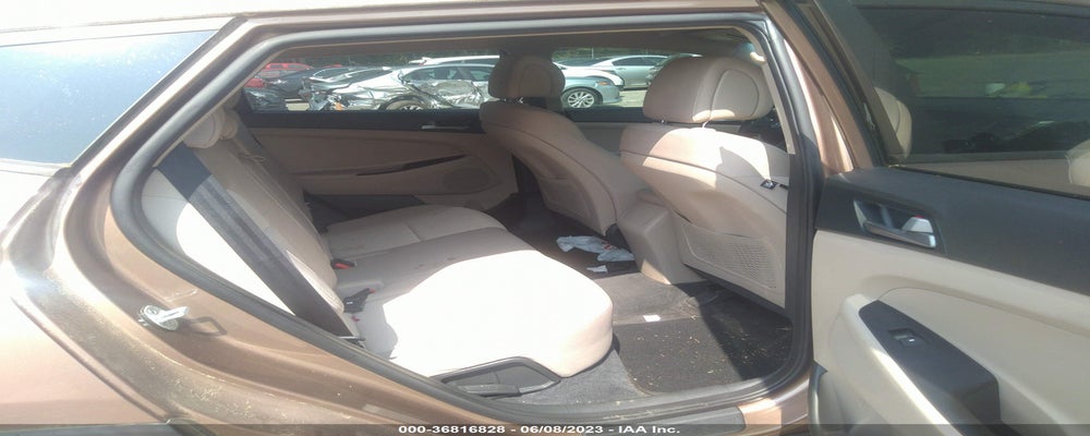 KM8J23A41GU237029 2016 HYUNDAI TUCSON photo no. 8