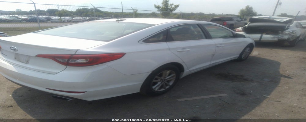 5NPE24AFXGH274720 2016 HYUNDAI SONATA photo no. 4