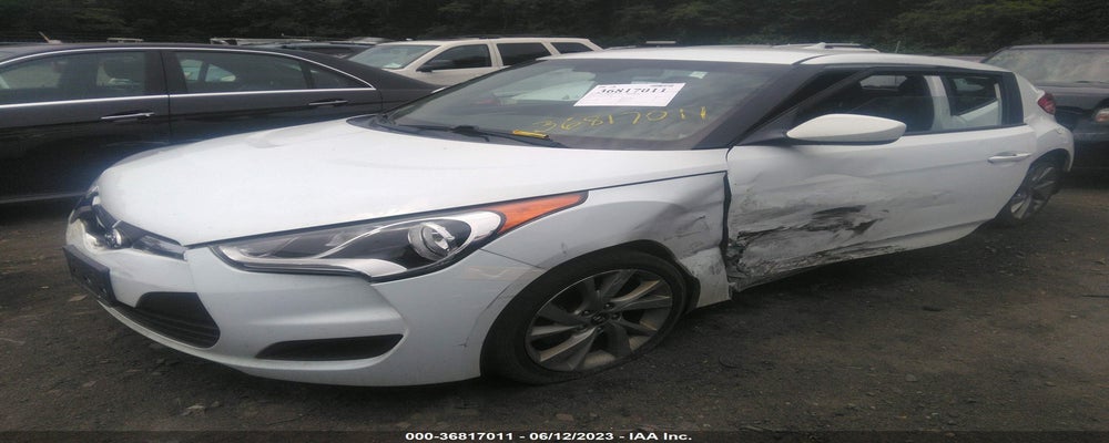 KMHTC6ADXGU279349 2016 HYUNDAI VELOSTER photo no. 2
