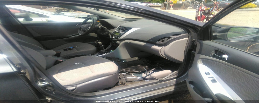 KMHCU4AE3CU112965 2012 HYUNDAI ACCENT photo no. 5