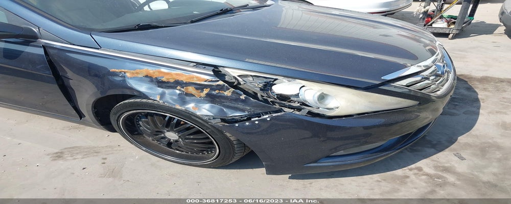 5NPEC4AB2BH220749 2011 HYUNDAI SONATA photo no. 6