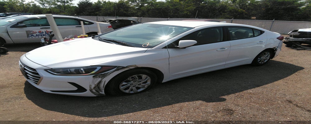 5NPD74LF4HH175418 2017 HYUNDAI ELANTRA photo no. 2