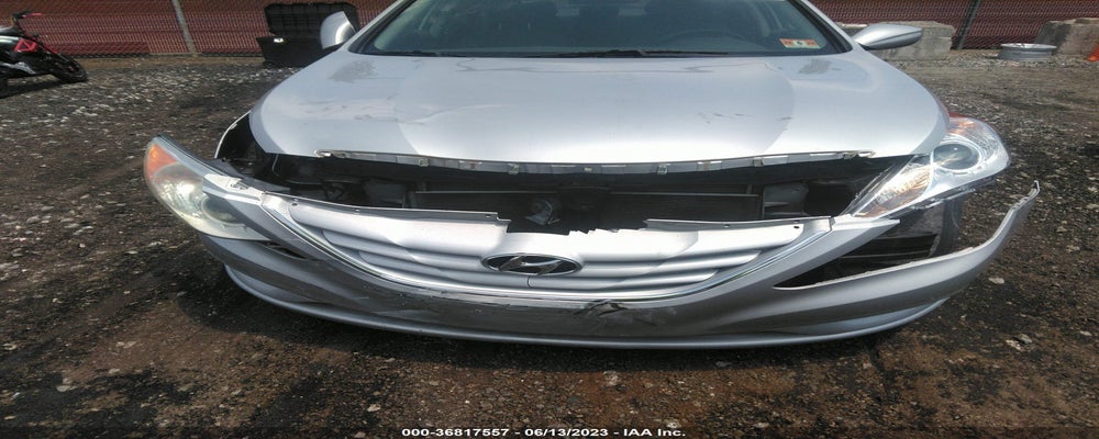 5NPEB4AC0BH257956 2011 HYUNDAI SONATA photo no. 6