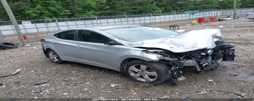 KMHDH4AE1DU571289 2013 HYUNDAI ELANTRA photo no. 18