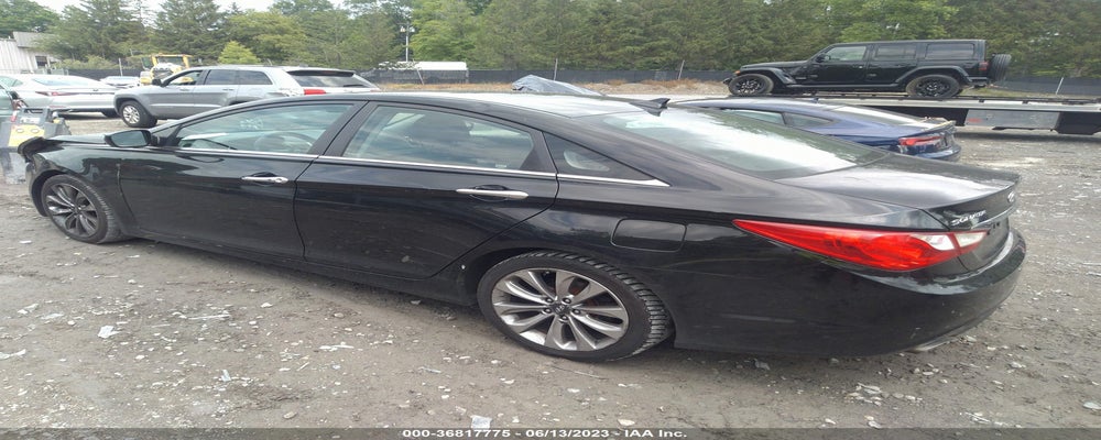 5NPEC4AC8BH260262 2011 HYUNDAI SONATA photo no. 3