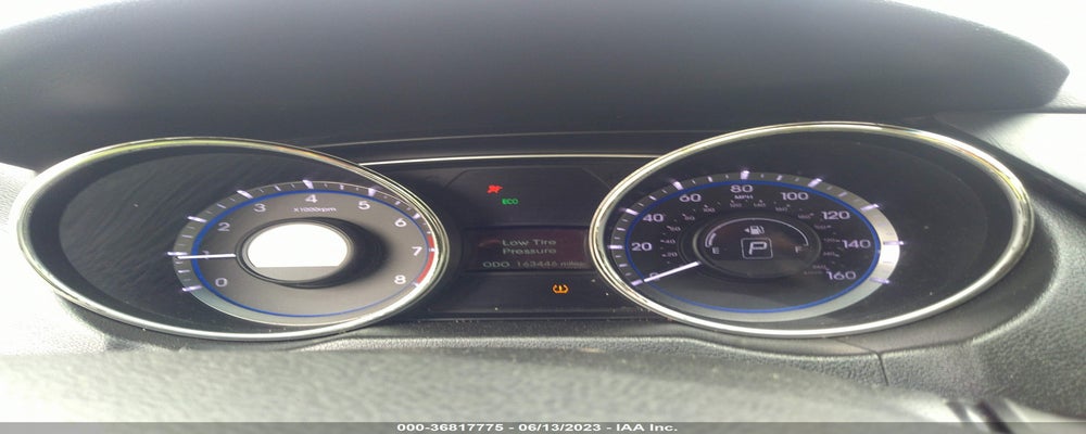 5NPEC4AC8BH260262 2011 HYUNDAI SONATA photo no. 7