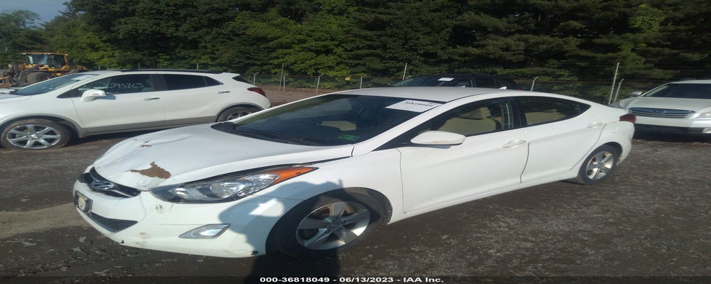 5NPDH4AE7DH305015 2013 HYUNDAI ELANTRA photo no. 2