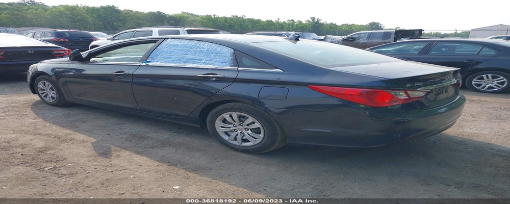 5NPEB4AC4BH198314 2011 HYUNDAI SONATA photo no. 3