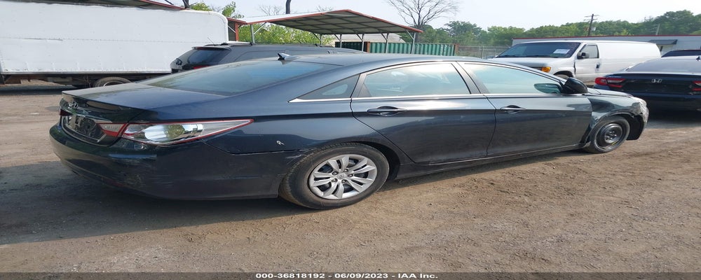 5NPEB4AC4BH198314 2011 HYUNDAI SONATA photo no. 4