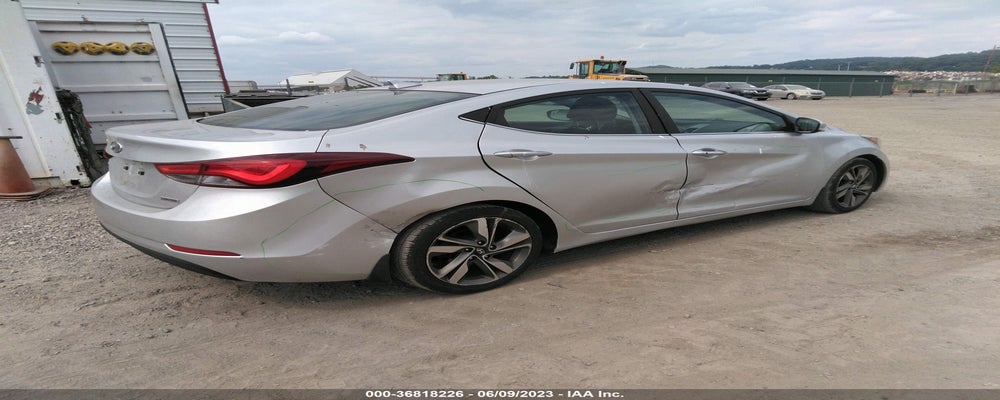 5NPDH4AE4GH678551 2016 HYUNDAI ELANTRA photo no. 4