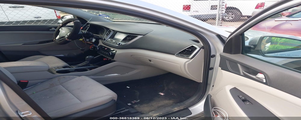 KM8J33A40JU669499 2018 HYUNDAI TUCSON photo no. 5