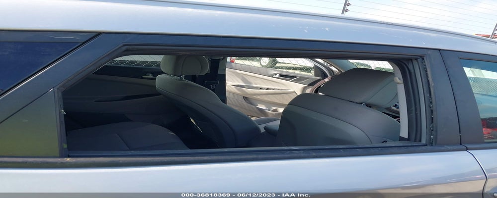 KM8J33A40JU669499 2018 HYUNDAI TUCSON photo no. 6
